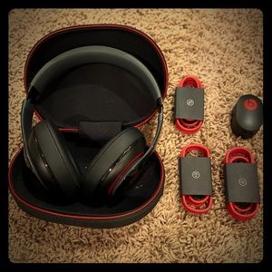 Beats studios wireless